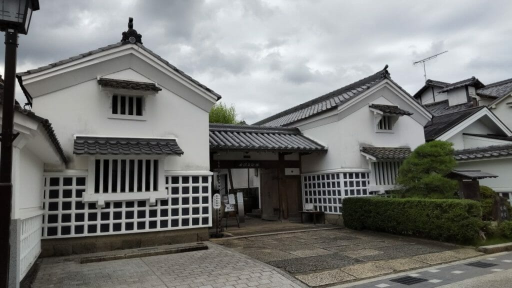 Roofs in Tamba Sasayama 2: Kawaramachi and Vicinity